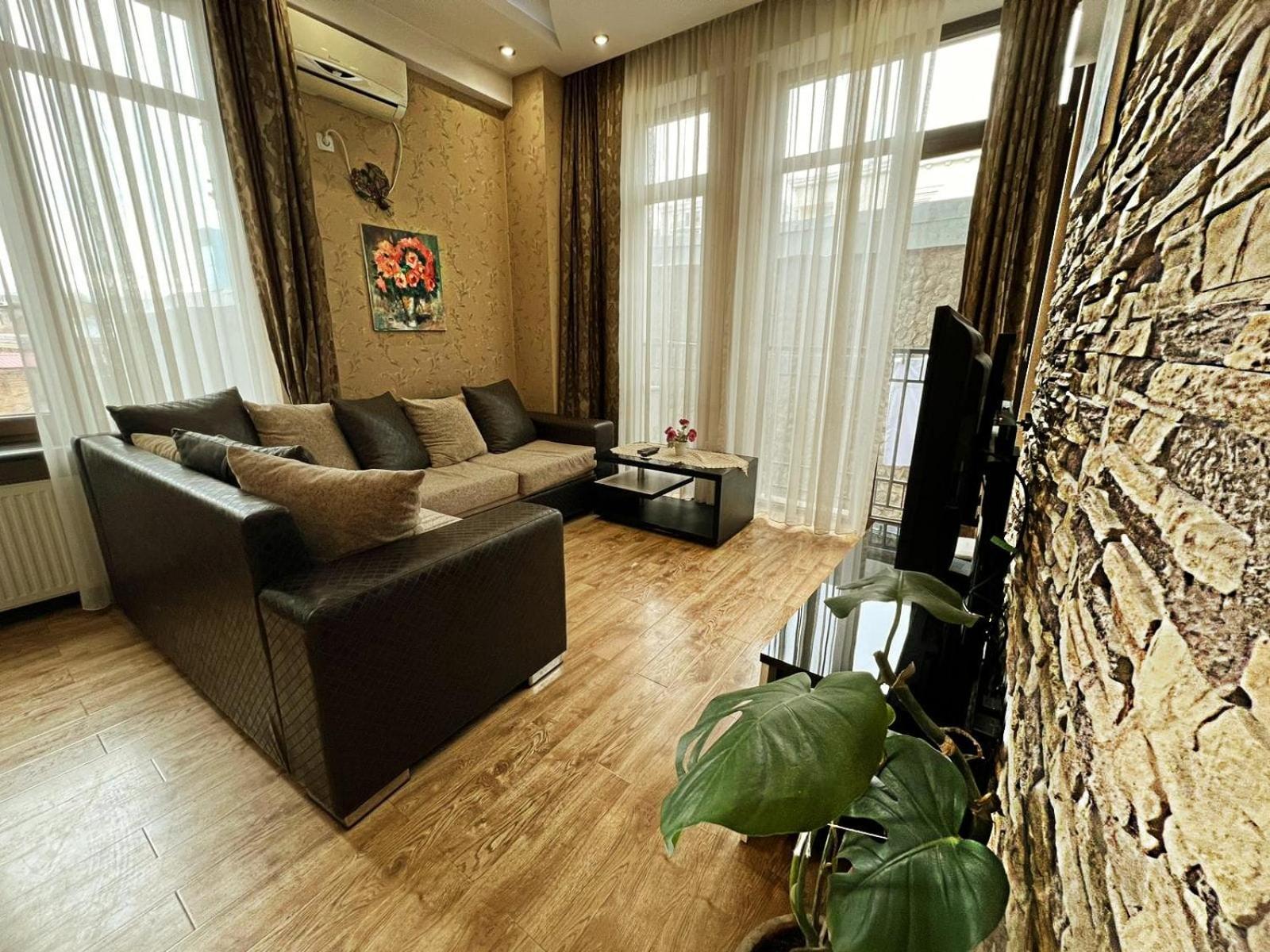 Cozy Apartment In The City Center Mtatsminda Tbilisi Exterior foto